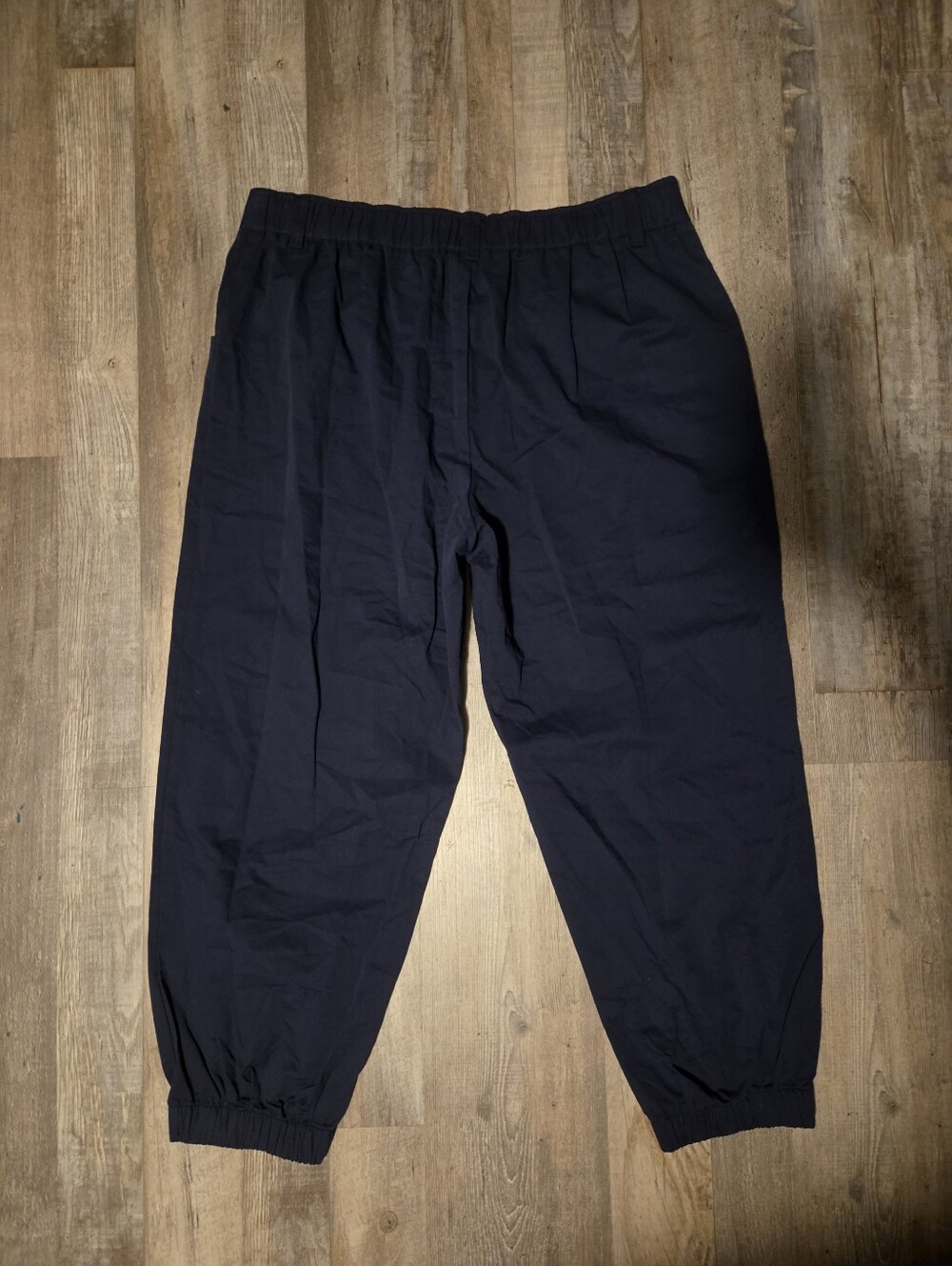 Halara Mid Rise Casual Joggers with Pockets - Picture 8 of 9